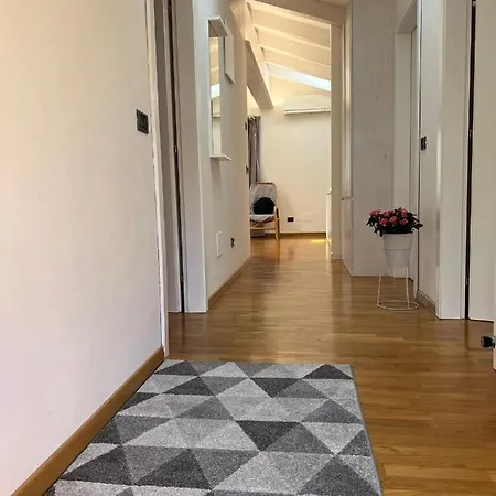 Ai Cappuccini, A 360 Gradi